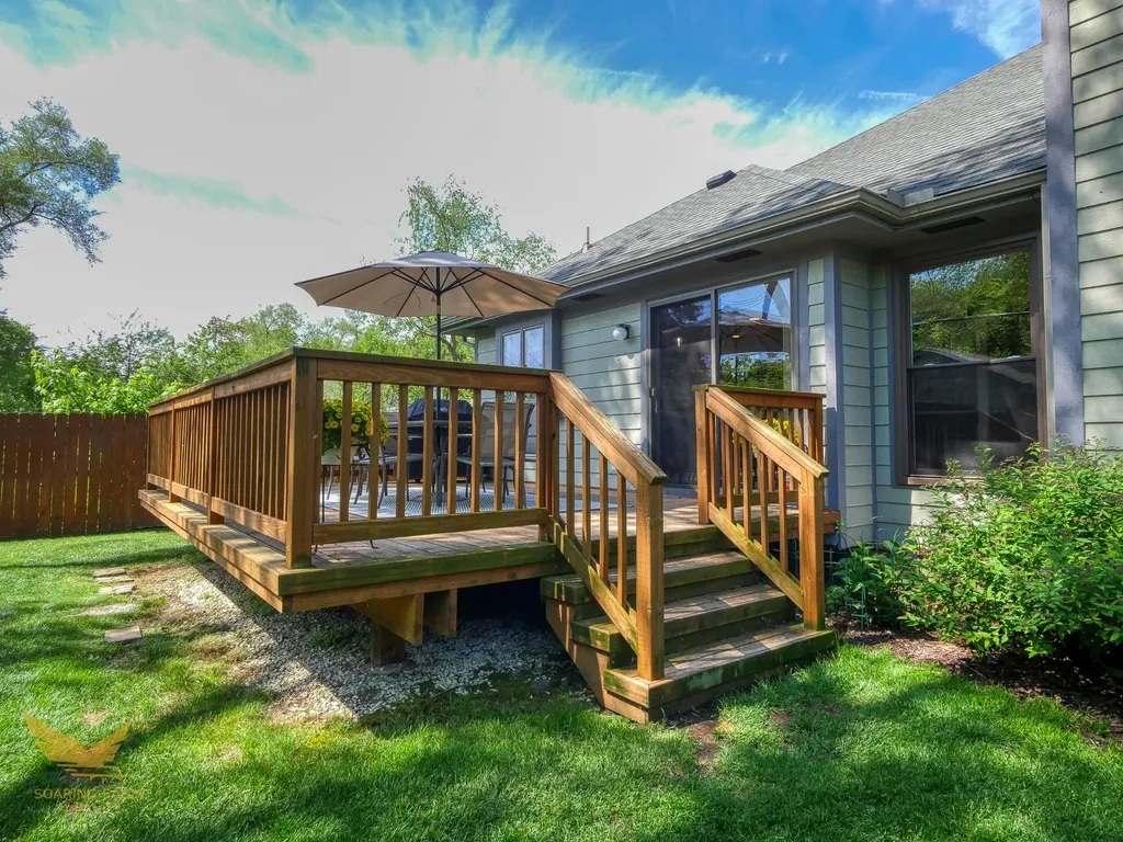 1583 Weymouth Street West Bloomfield Charter Township MI 48324