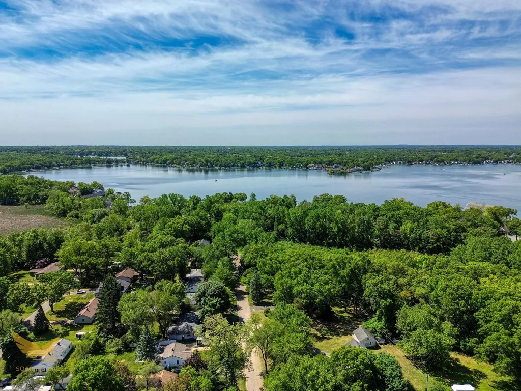 1583 Weymouth Street West Bloomfield Charter Township MI 48324