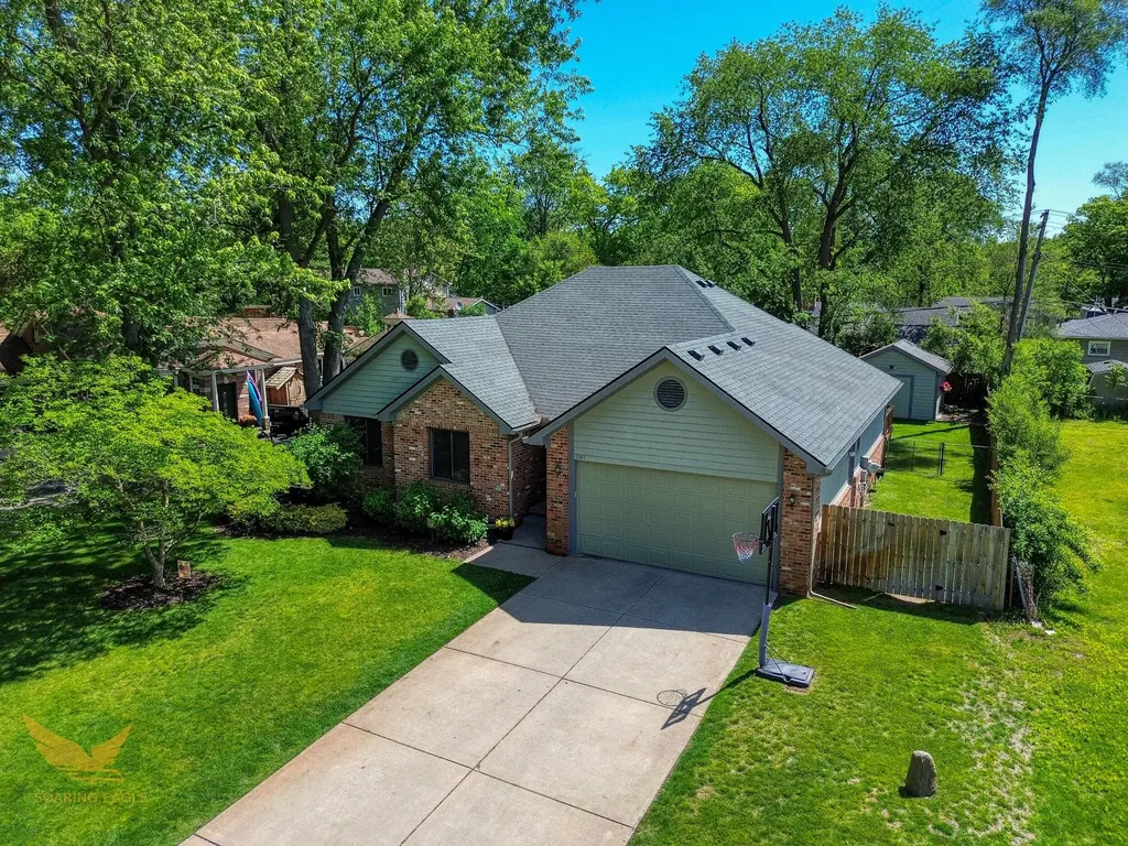 1583 Weymouth Street West Bloomfield Charter Township MI 48324