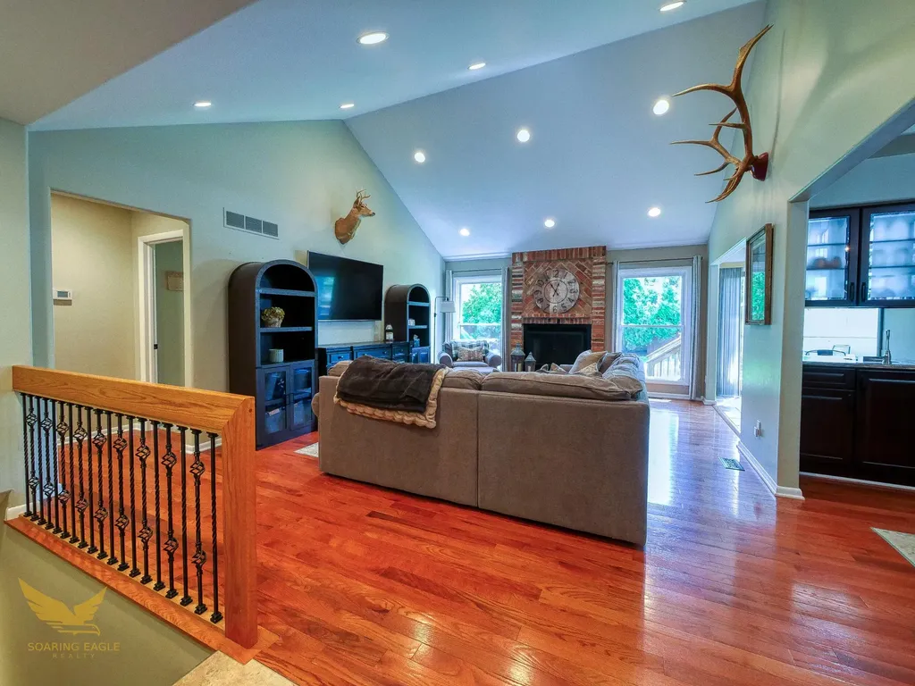 1583 Weymouth Street West Bloomfield Charter Township MI 48324