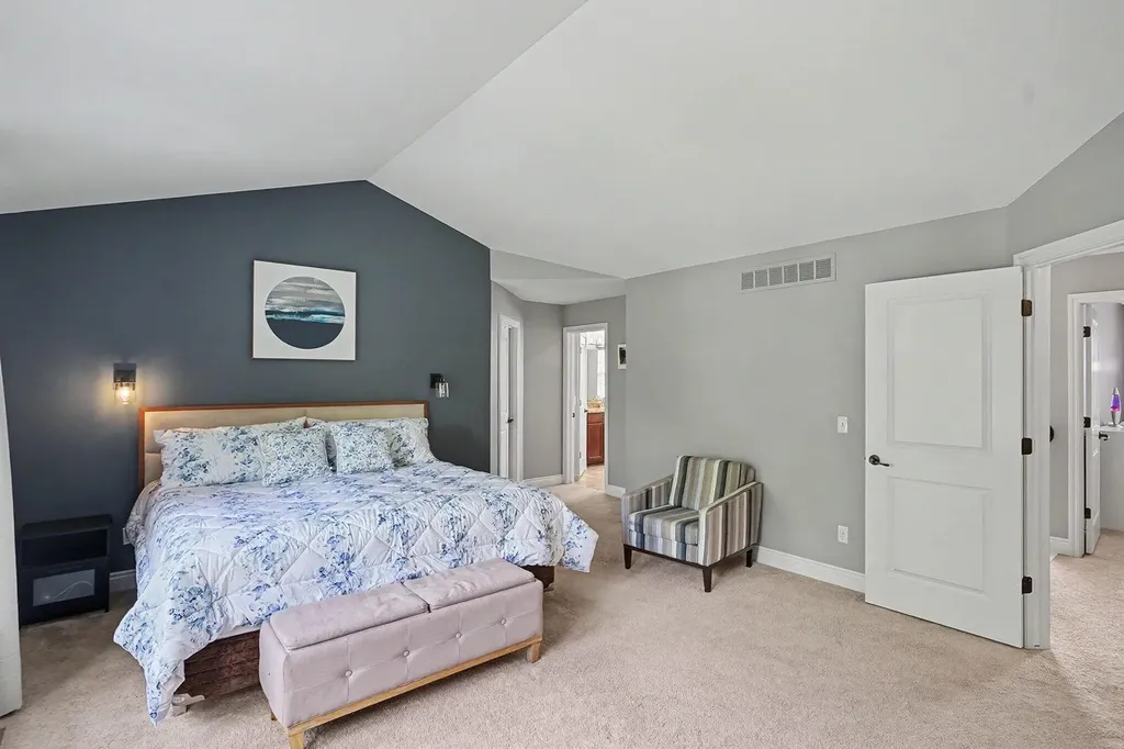 6147 Birchcrest Lane Commerce Charter Township MI 48382