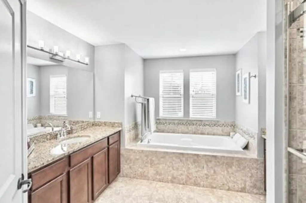 6147 Birchcrest Lane Commerce Charter Township MI 48382
