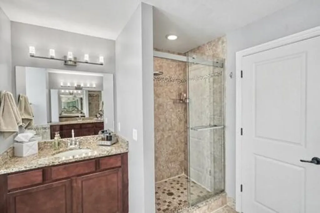 6147 Birchcrest Lane Commerce Charter Township MI 48382