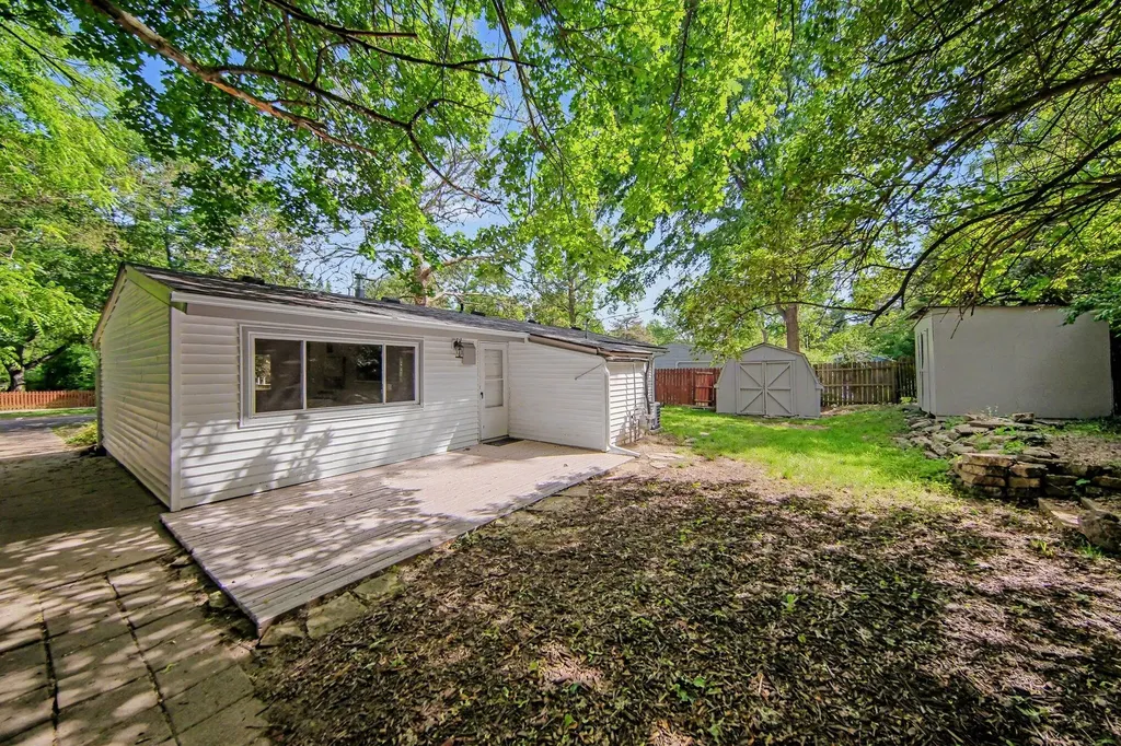 2731 Canterbury Road Ann Arbor City MI 48104