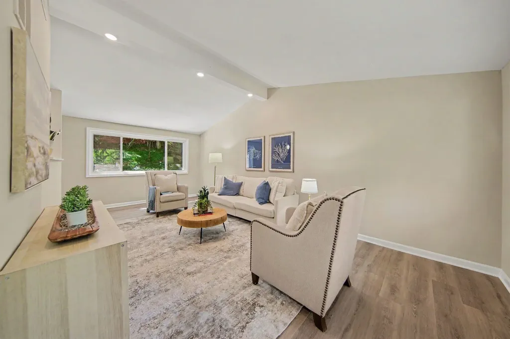 2731 Canterbury Road Ann Arbor City MI 48104