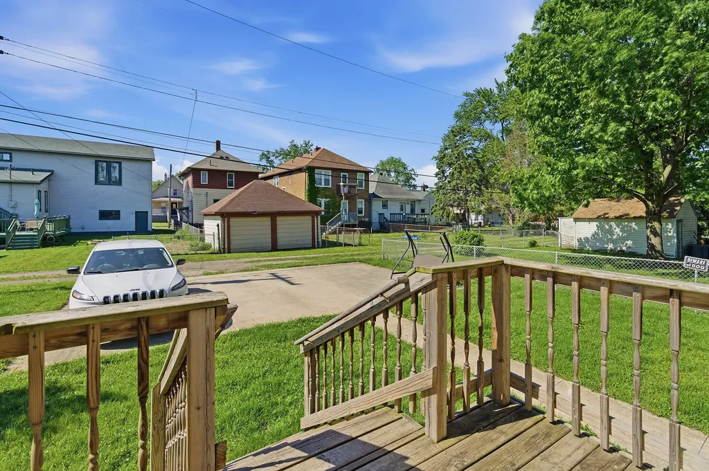 153 Clinton Street Wyandotte City MI 48192
