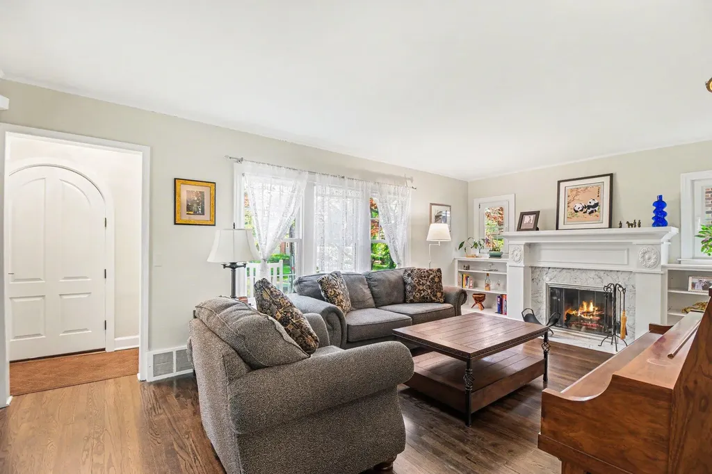 1729 Dexter Avenue Ann Arbor City MI 48103