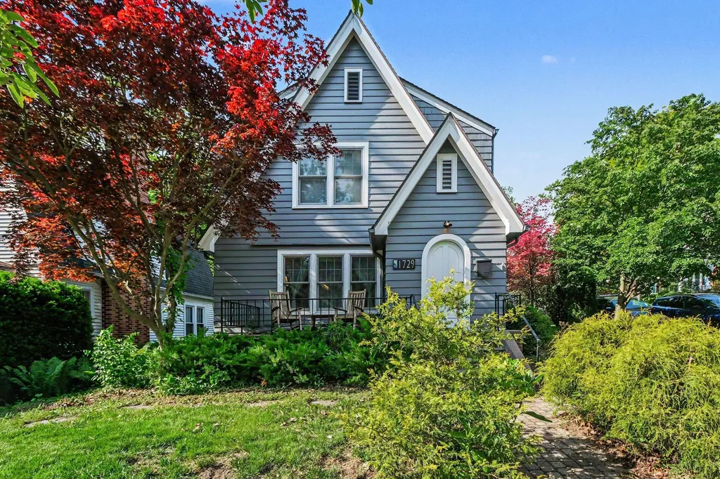 1729 Dexter Avenue Ann Arbor City MI 48103