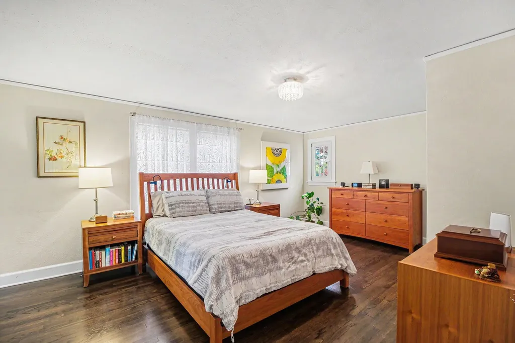 1729 Dexter Avenue Ann Arbor City MI 48103