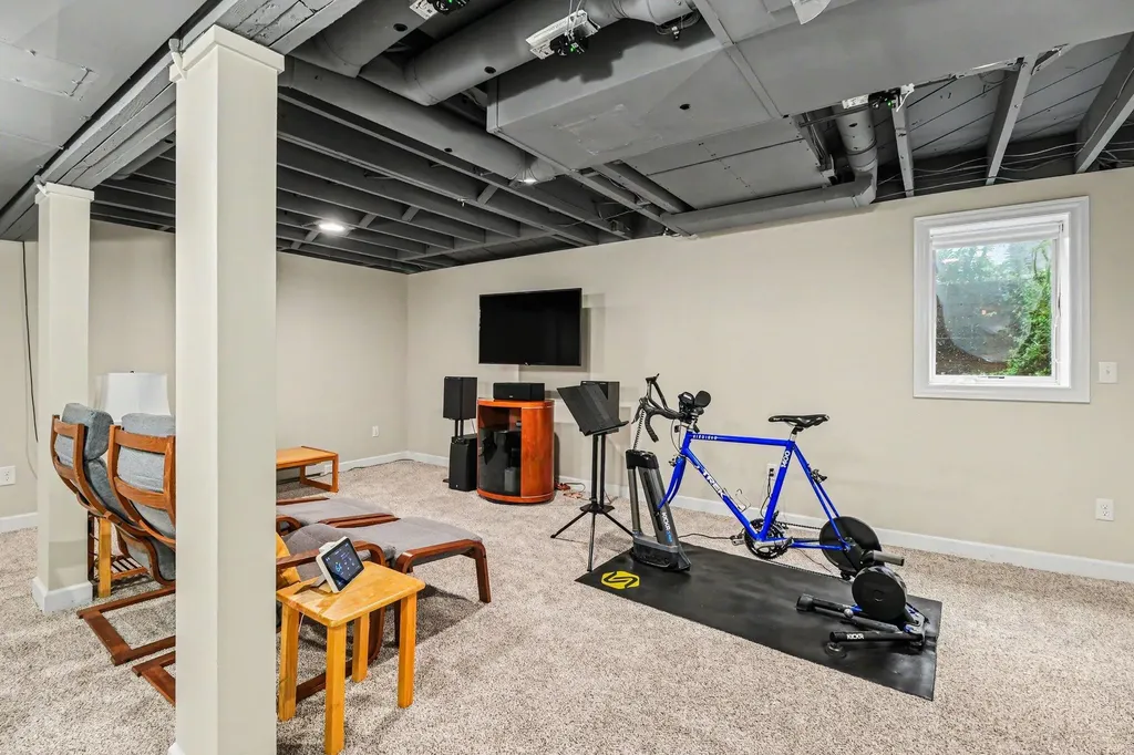 1729 Dexter Avenue Ann Arbor City MI 48103