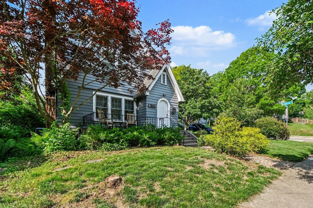 1729 Dexter Avenue Ann Arbor City MI 48103