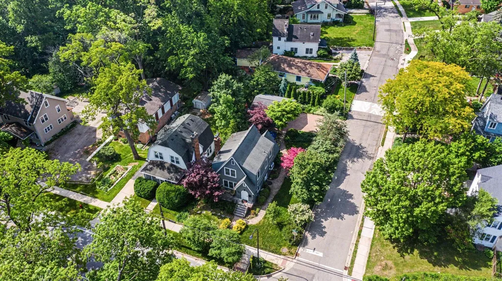 1729 Dexter Avenue Ann Arbor City MI 48103