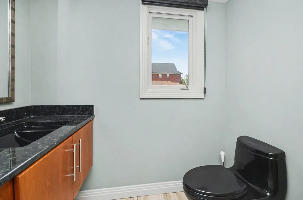 41285 Belvidere Street Harrison Charter Township MI 48045