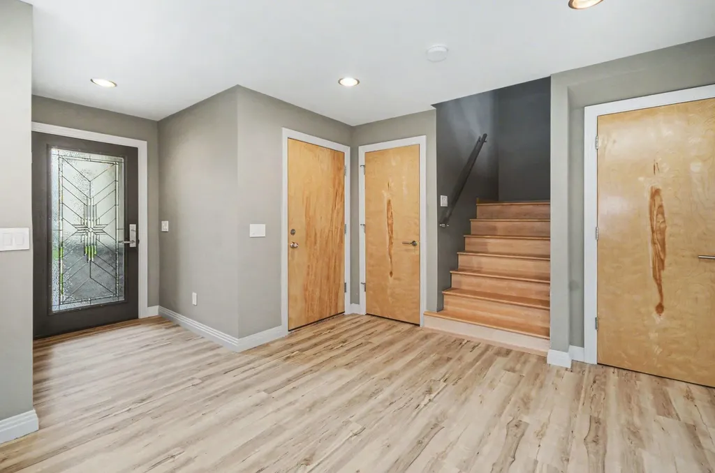 41285 Belvidere Street Harrison Charter Township MI 48045