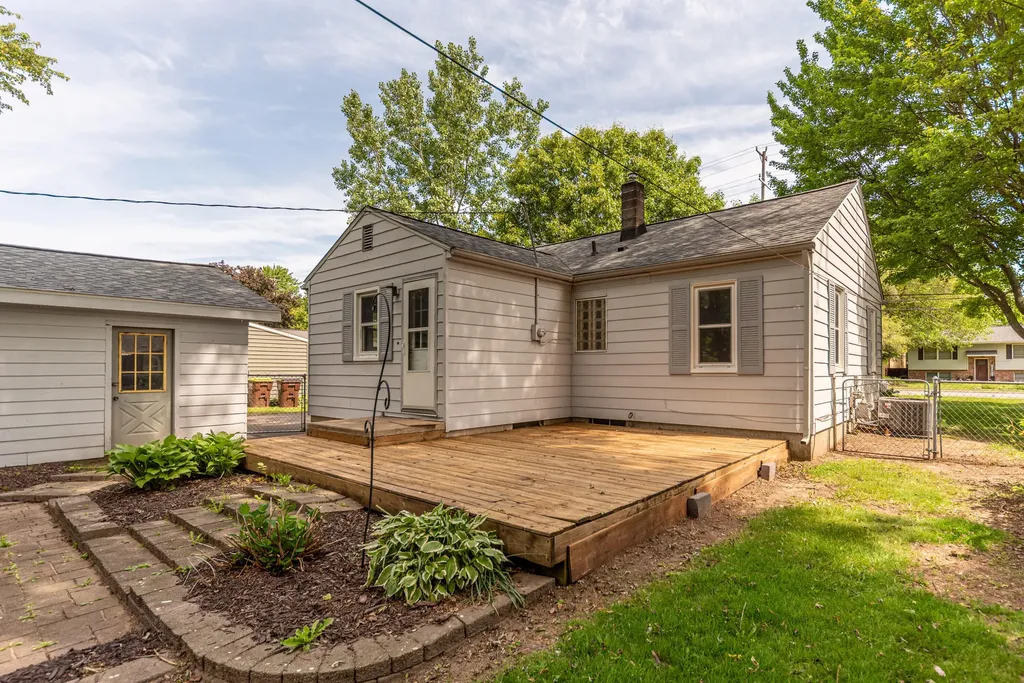 576 Allen Road Milan City MI 48160