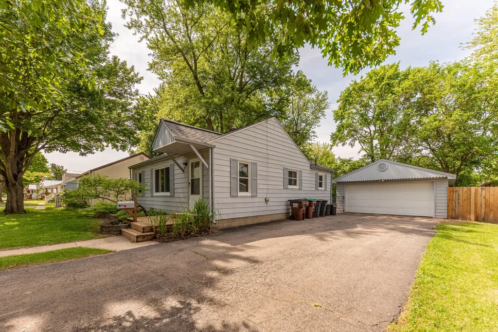 576 Allen Road Milan City MI 48160