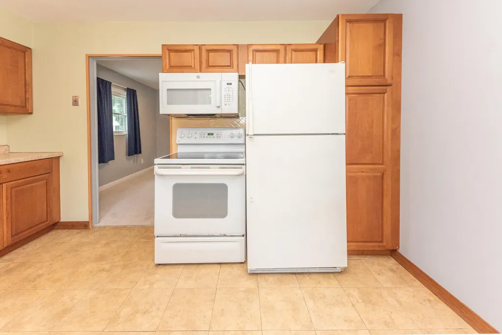 576 Allen Road Milan City MI 48160