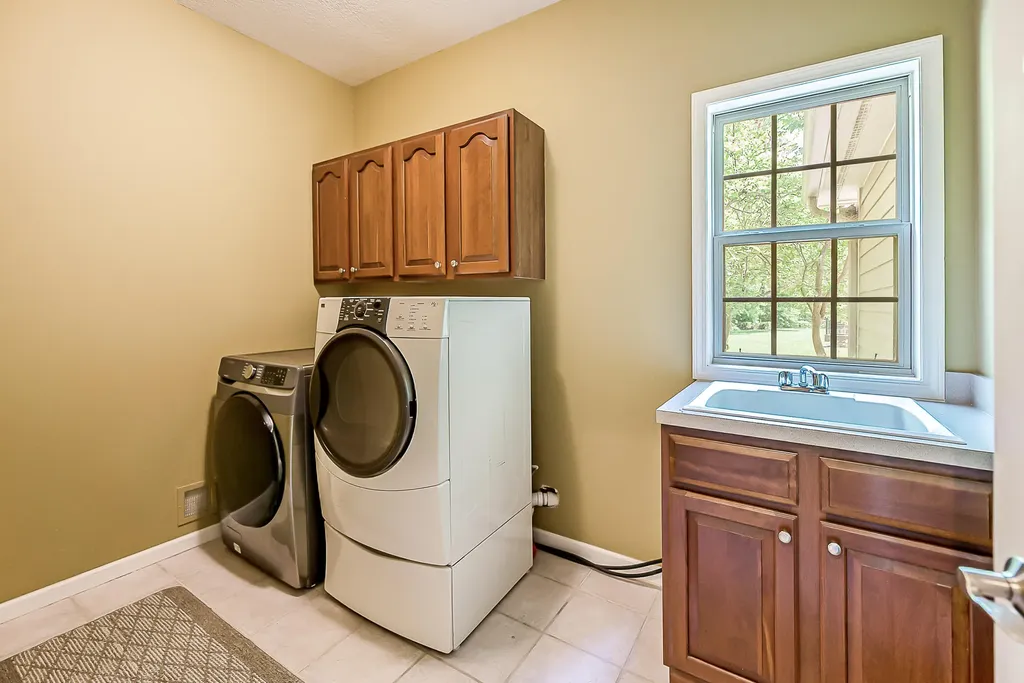 4378 Westpark Court Pittsfield Charter Township MI 48108