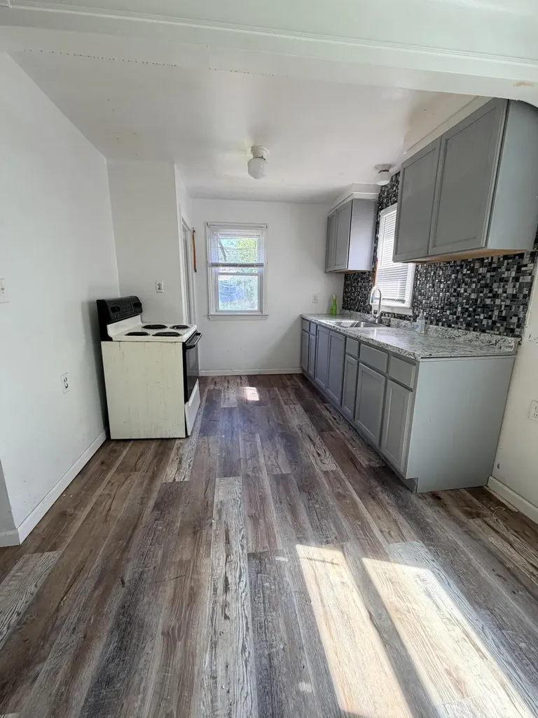 16608 Beaverland Street Detroit City MI 48219