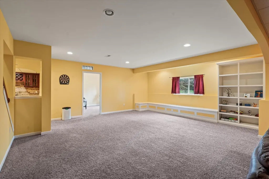 48941 Freestone Drive Northville Township MI 48168