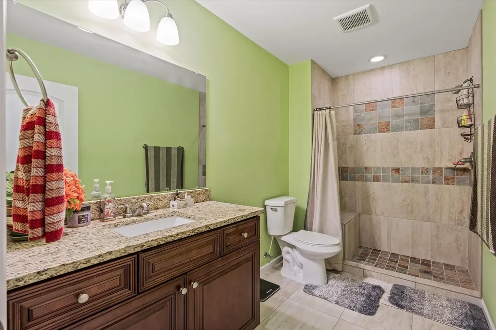 48941 Freestone Drive Northville Township MI 48168