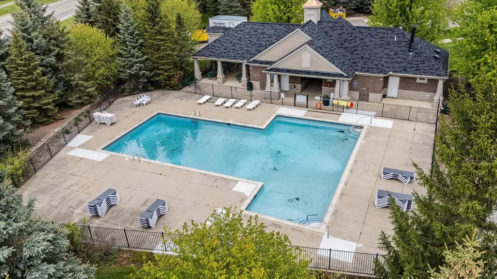 48941 Freestone Drive Northville Township MI 48168