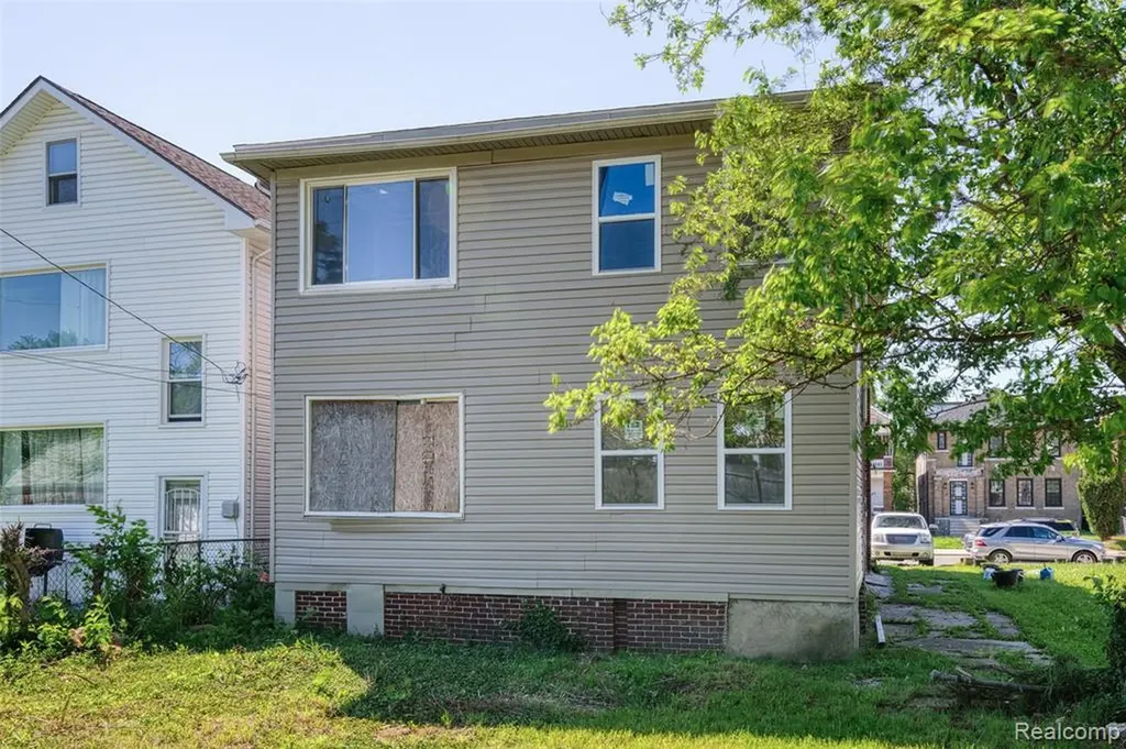 1976 Clairmount Street Detroit City MI 48206