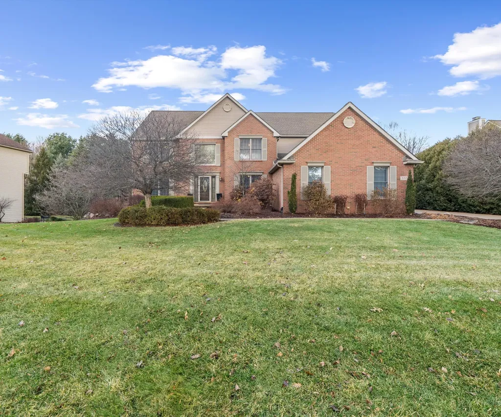 350 Huntington Drive Saline City MI 48176