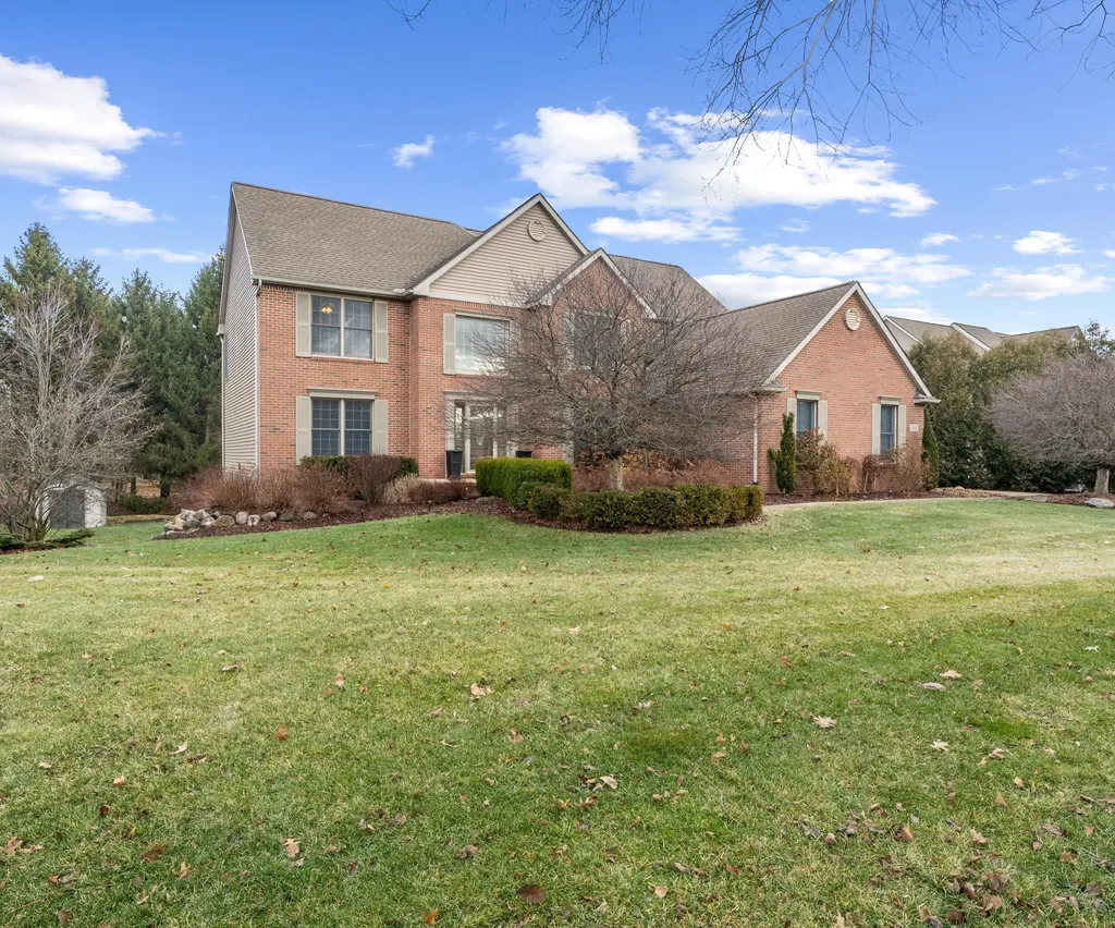 350 Huntington Drive Saline City MI 48176