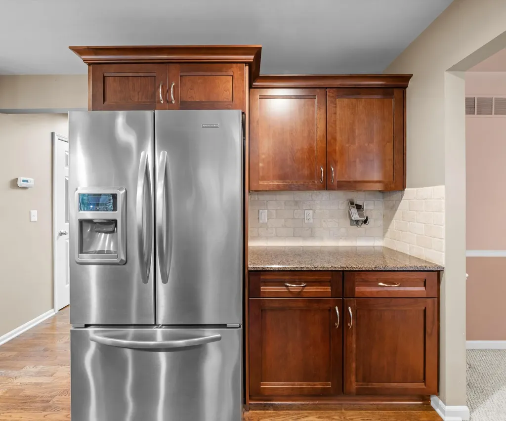 350 Huntington Drive Saline City MI 48176