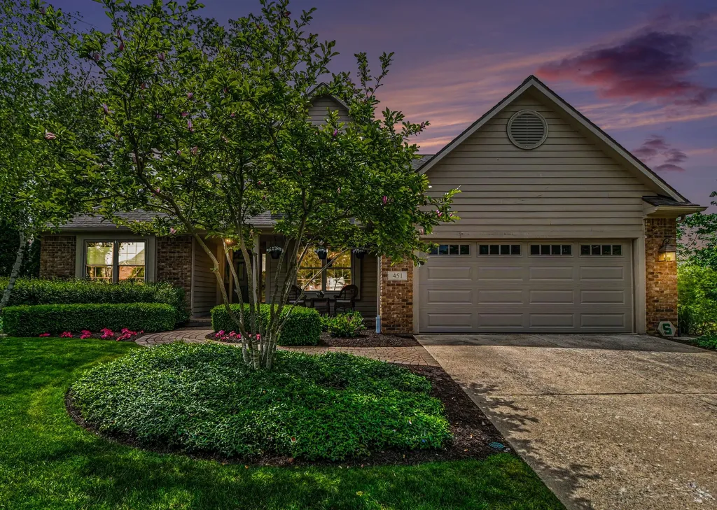 451 Castlebury Drive Saline City MI 48176