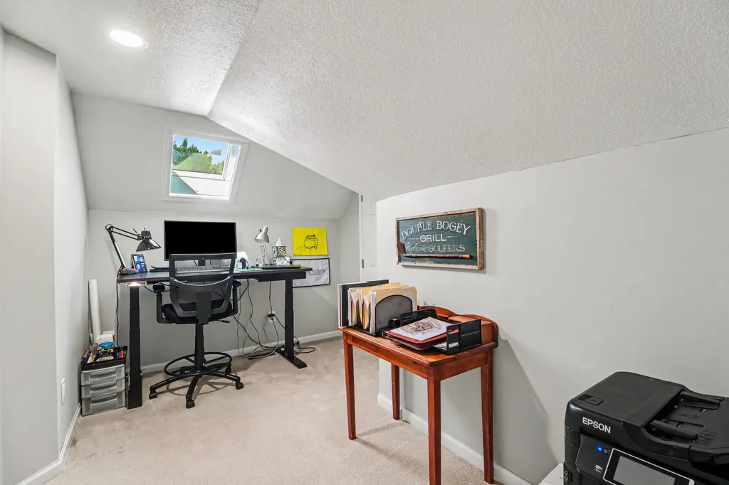 451 Castlebury Drive Saline City MI 48176
