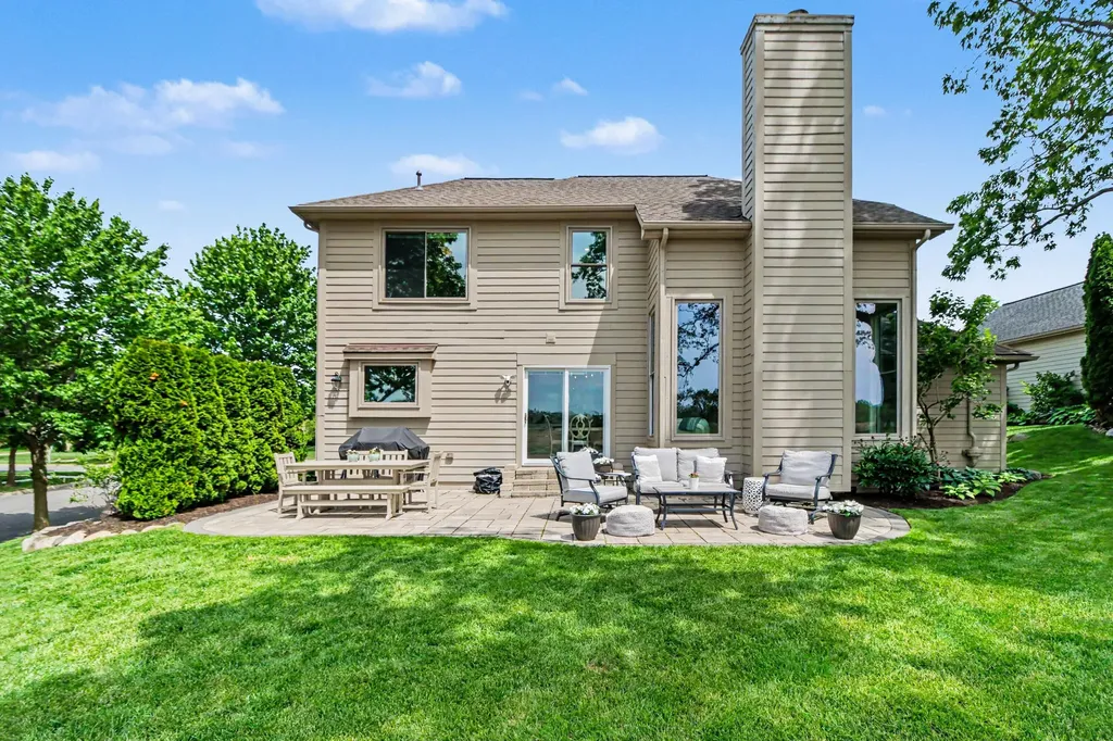 451 Castlebury Drive Saline City MI 48176