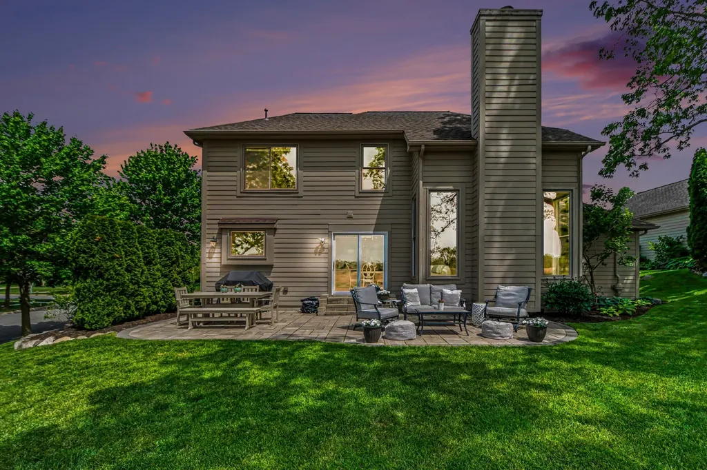 451 Castlebury Drive Saline City MI 48176