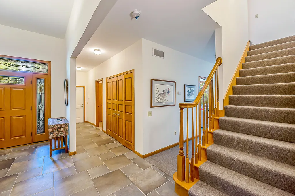 8790 Hendricks Drive Hamburg Township MI 48116
