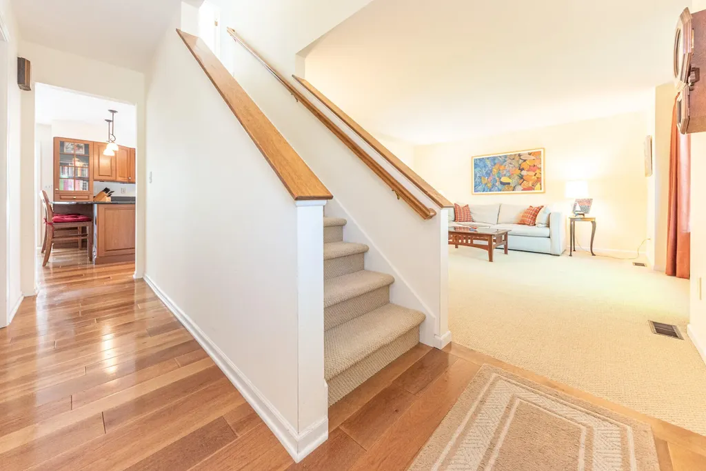 2110 Ardenne Drive Ann Arbor City MI 48105