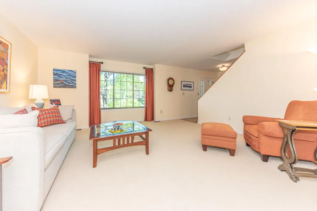 2110 Ardenne Drive Ann Arbor City MI 48105