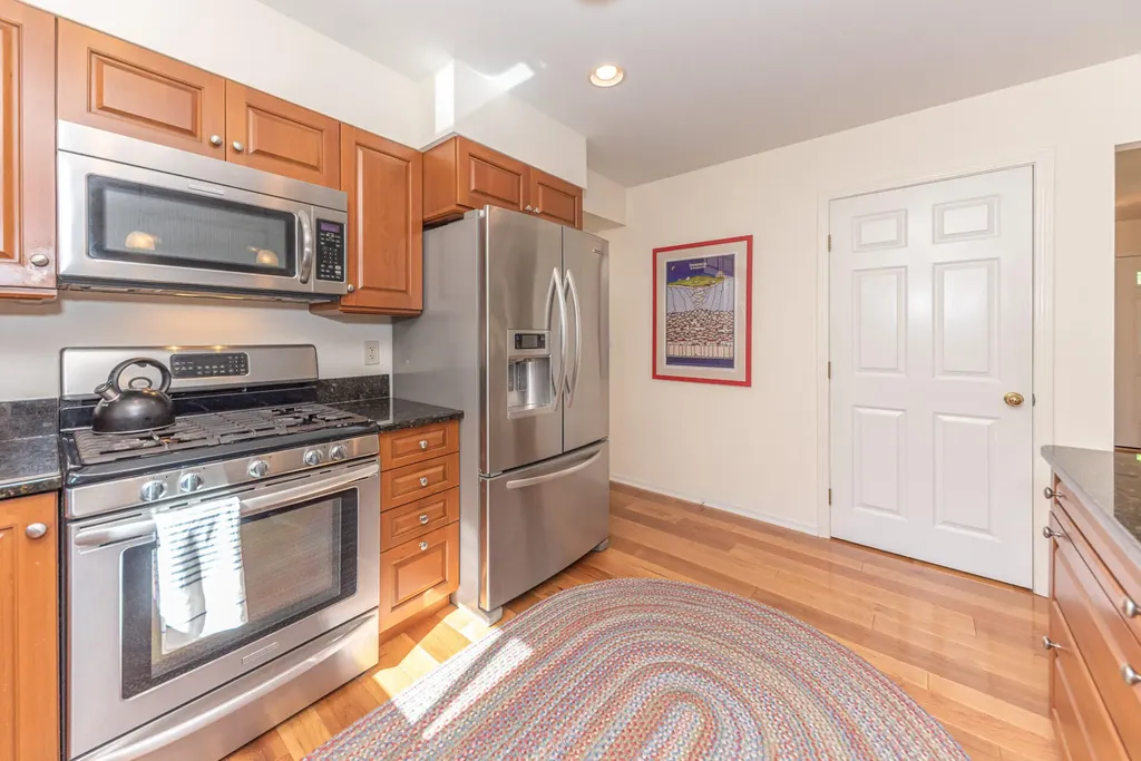 2110 Ardenne Drive Ann Arbor City MI 48105
