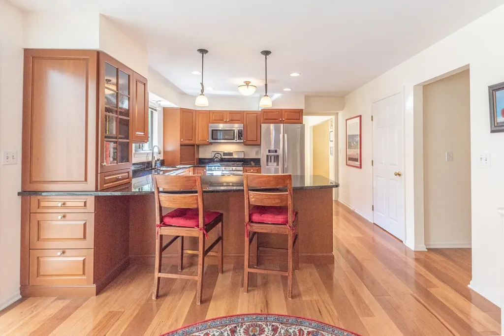 2110 Ardenne Drive Ann Arbor City MI 48105