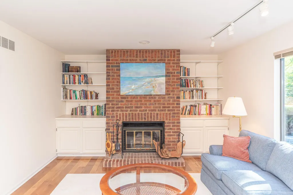 2110 Ardenne Drive Ann Arbor City MI 48105