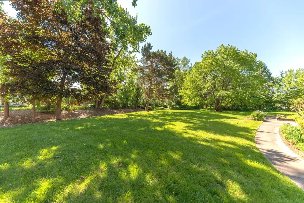 2110 Ardenne Drive Ann Arbor City MI 48105