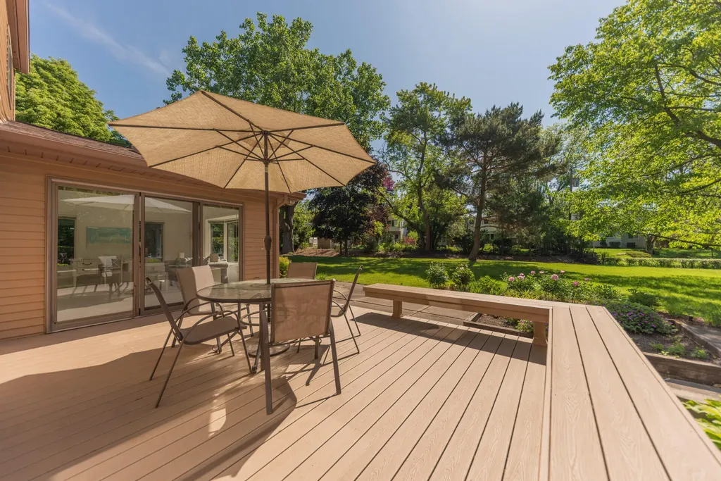 2110 Ardenne Drive Ann Arbor City MI 48105