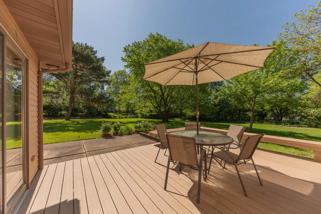 2110 Ardenne Drive Ann Arbor City MI 48105