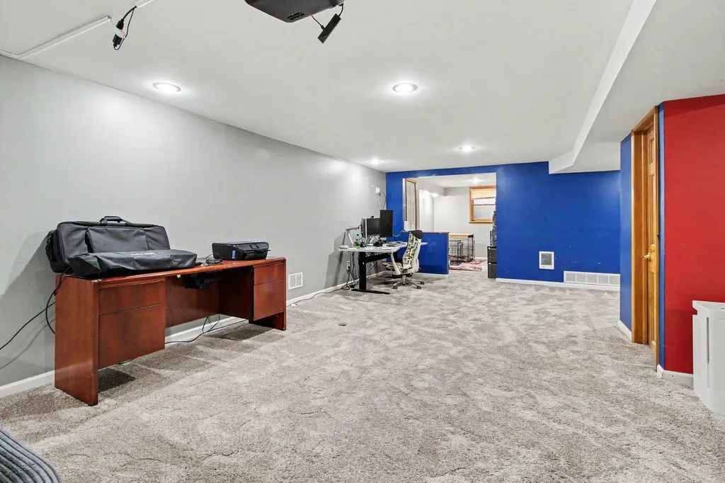 1633 N Hanlon Street Westland City MI 48185