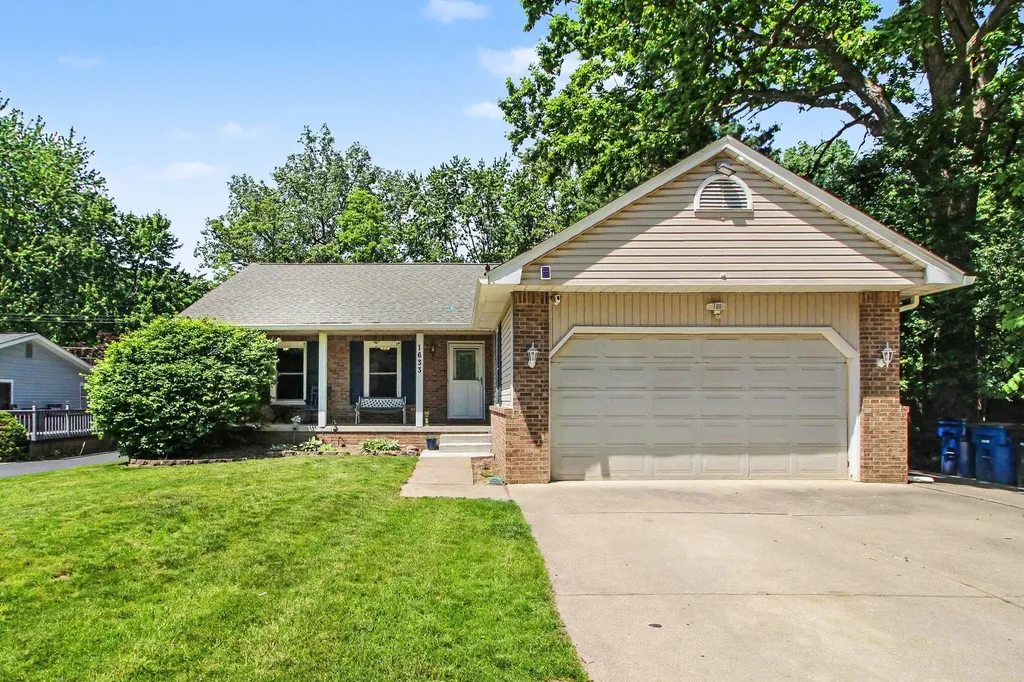 1633 N Hanlon Street Westland City MI 48185