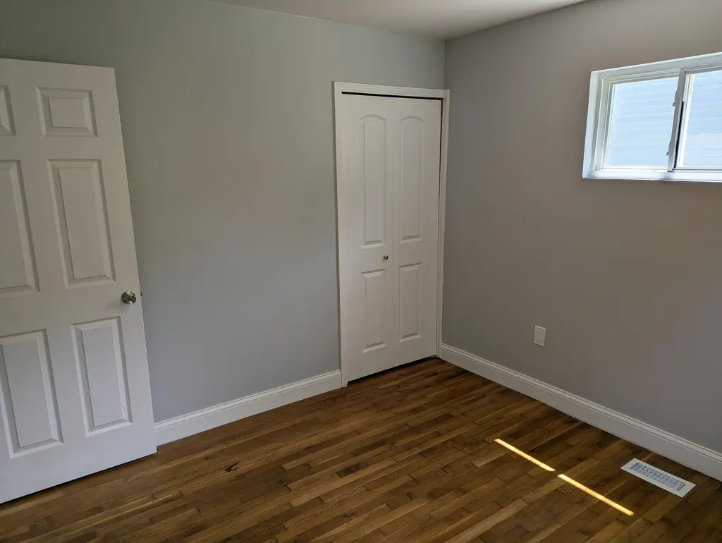 2736 Appleridge Street Ypsilanti Charter Township MI 48198
