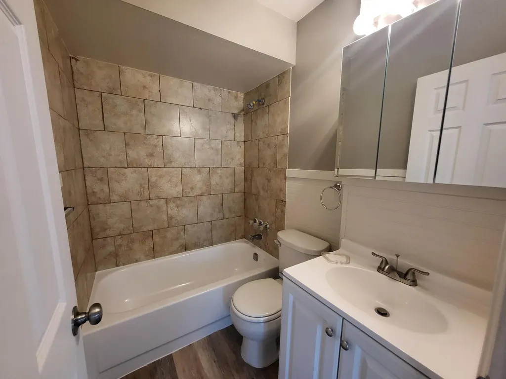 21769 Donald Avenue Eastpointe City MI 48021