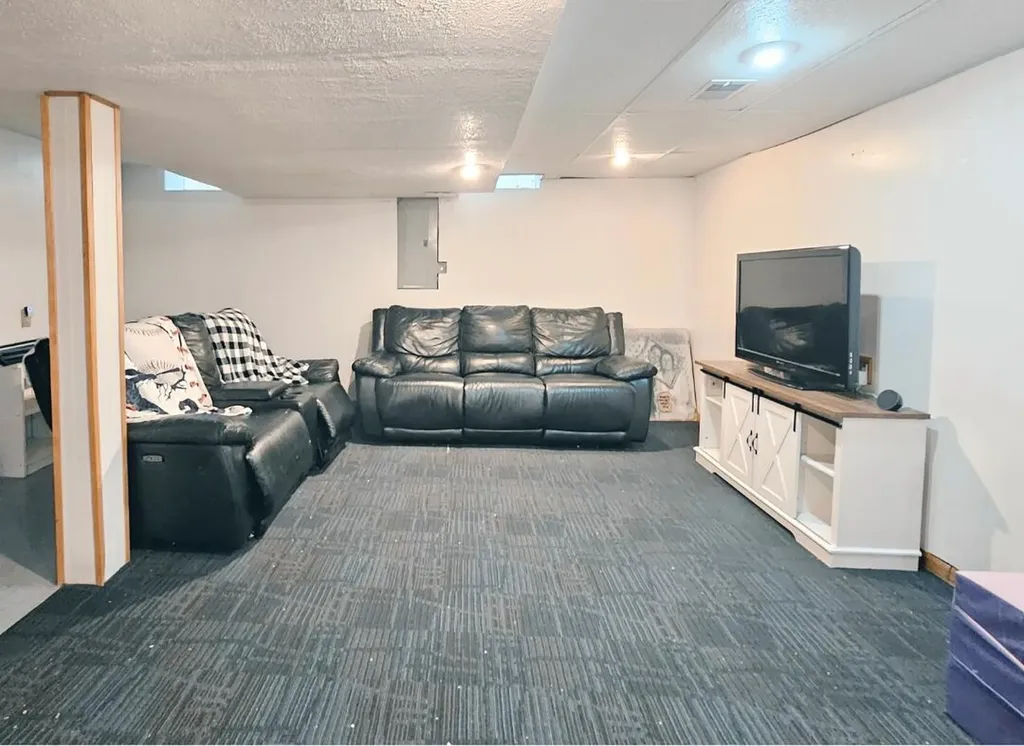 24279 Emily Drive Brownstown Charter Township MI 48183