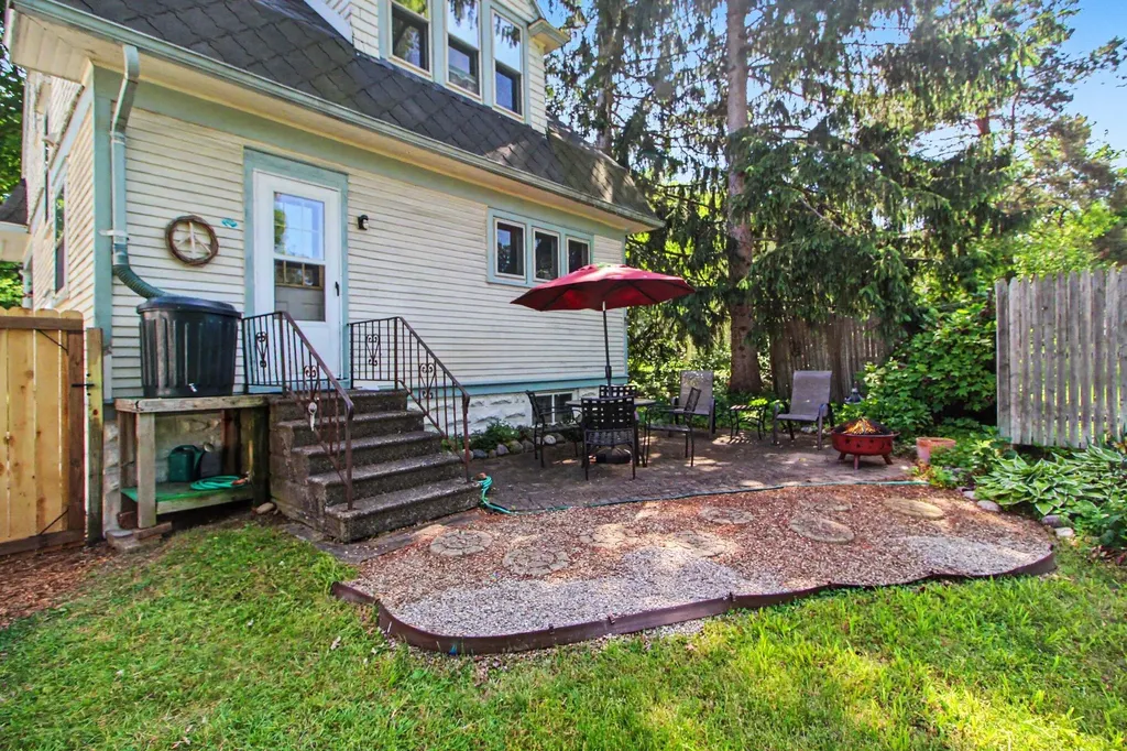 406 Hiscock Street Ann Arbor City MI 48103