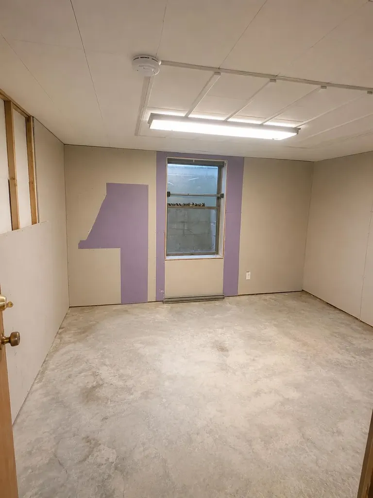 922 E Michigan Avenue East Lansing City MI 48823